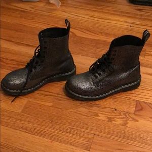 1460 pascal glitter black